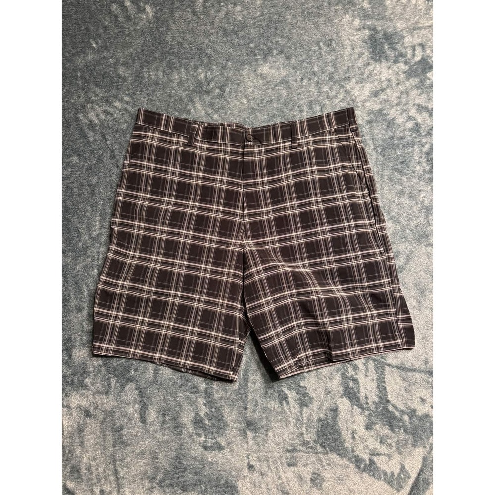 IZOD Golf Shorts Men 40 Charcoal Grey Plaid PerformX Flat Front Performance